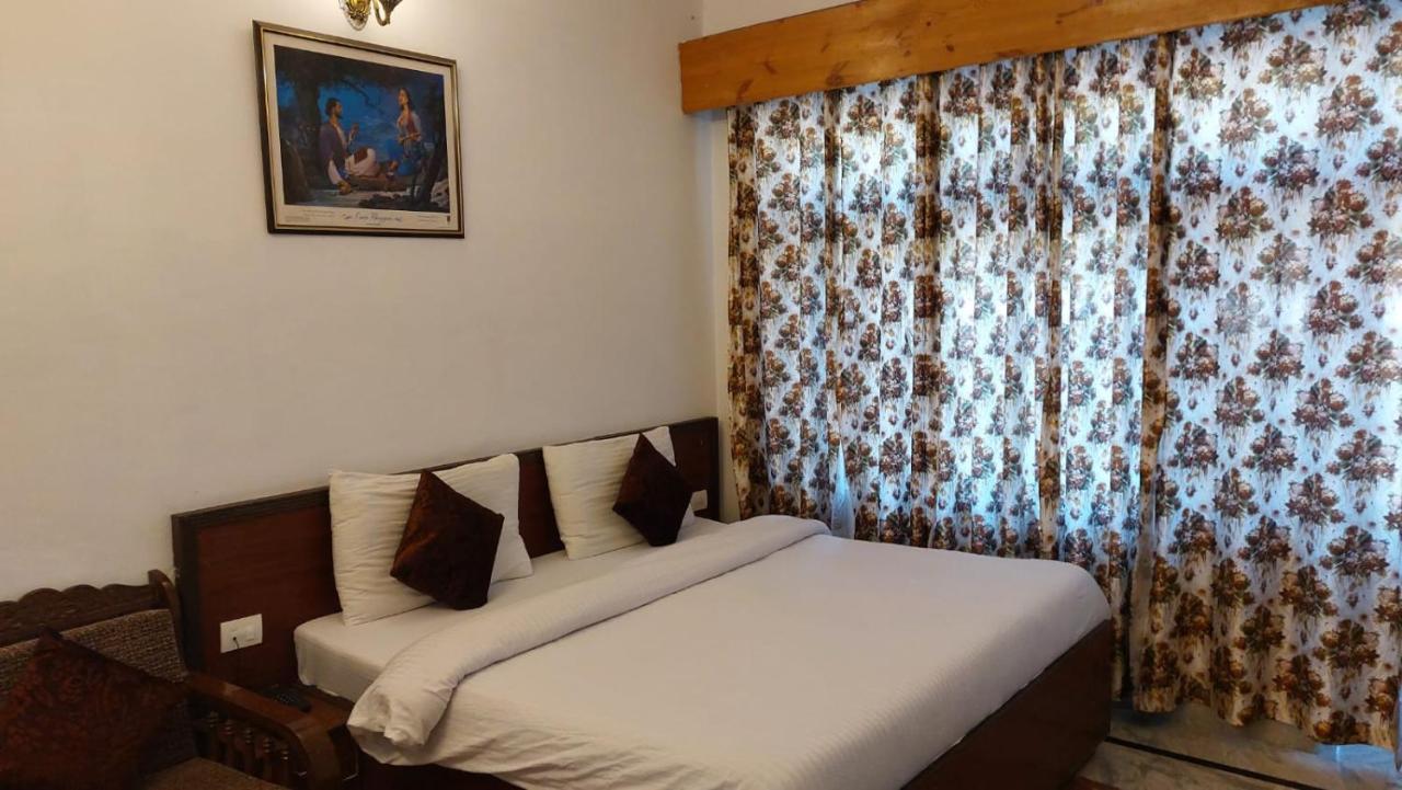 Hotel Sunshine Dharamshala Buitenkant foto