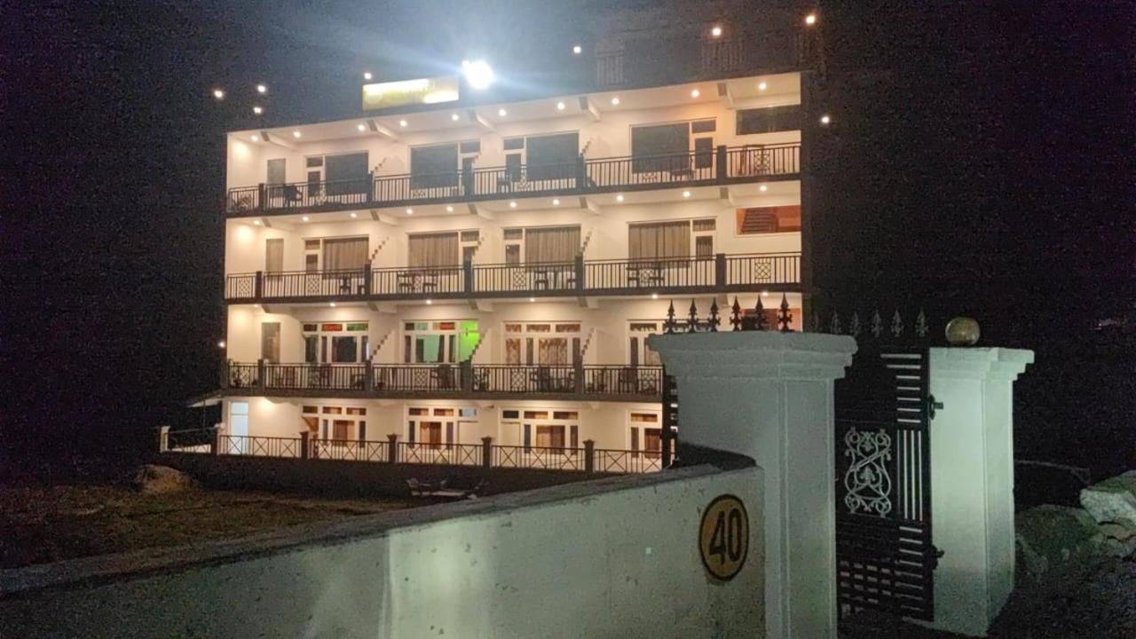 Hotel Sunshine Dharamshala Buitenkant foto